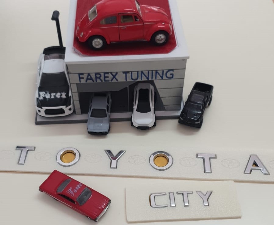 Toyota Boşluklu Büyük Boy ve City Krom Bagaj Yazısı